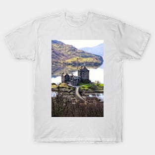 Eilean Donan Castle Portrait T-Shirt